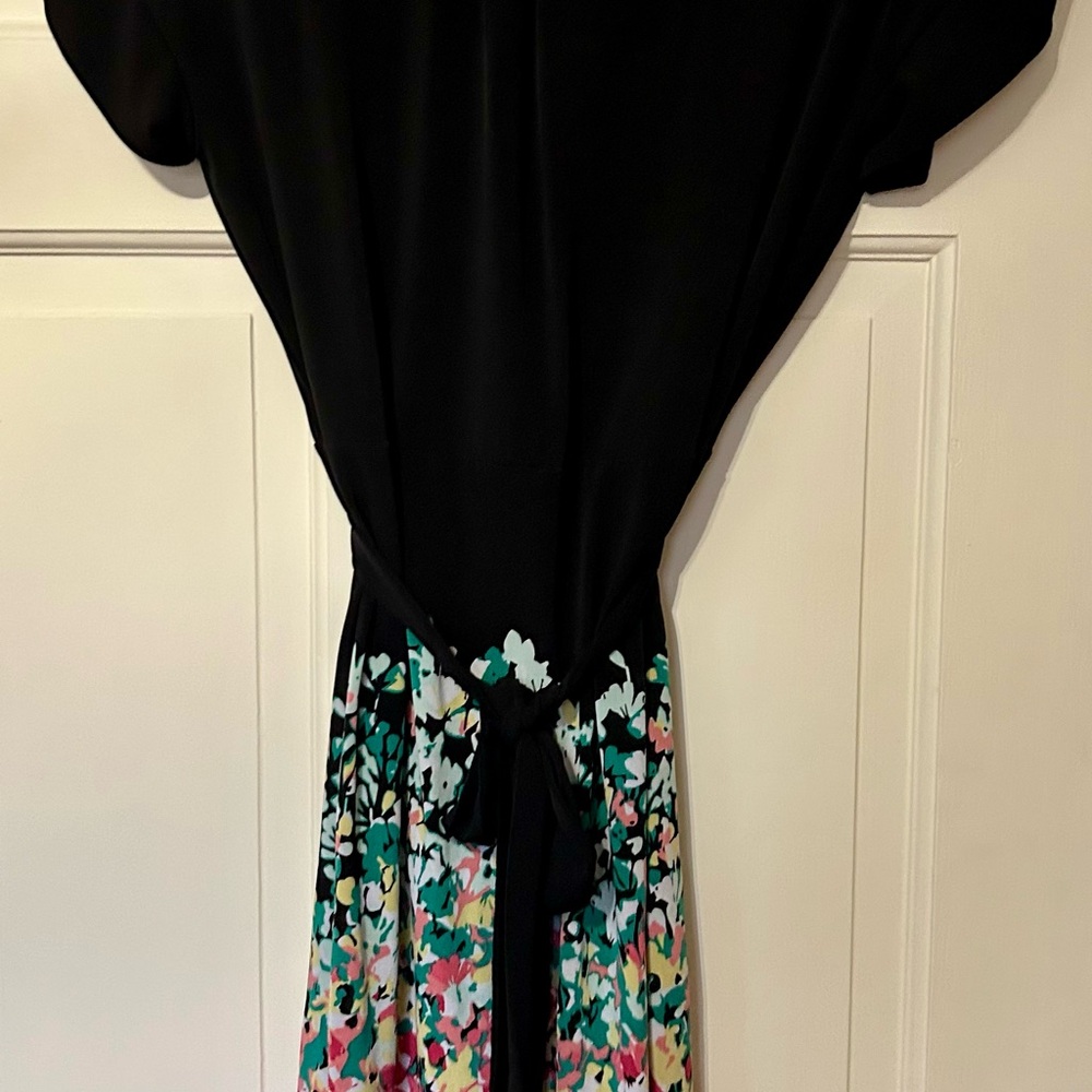 GAP Small Black Dress Shoulder details self Belt Colorful Floral Bottom Darling! - Picture 5 of 6